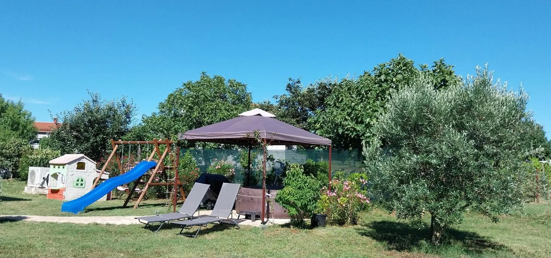 Vila Dubravka - Schoen Und Komfortabel Inmitten Von Olivenbaeumen Und Weinbergen Mit Whirlpool Valtura Villa