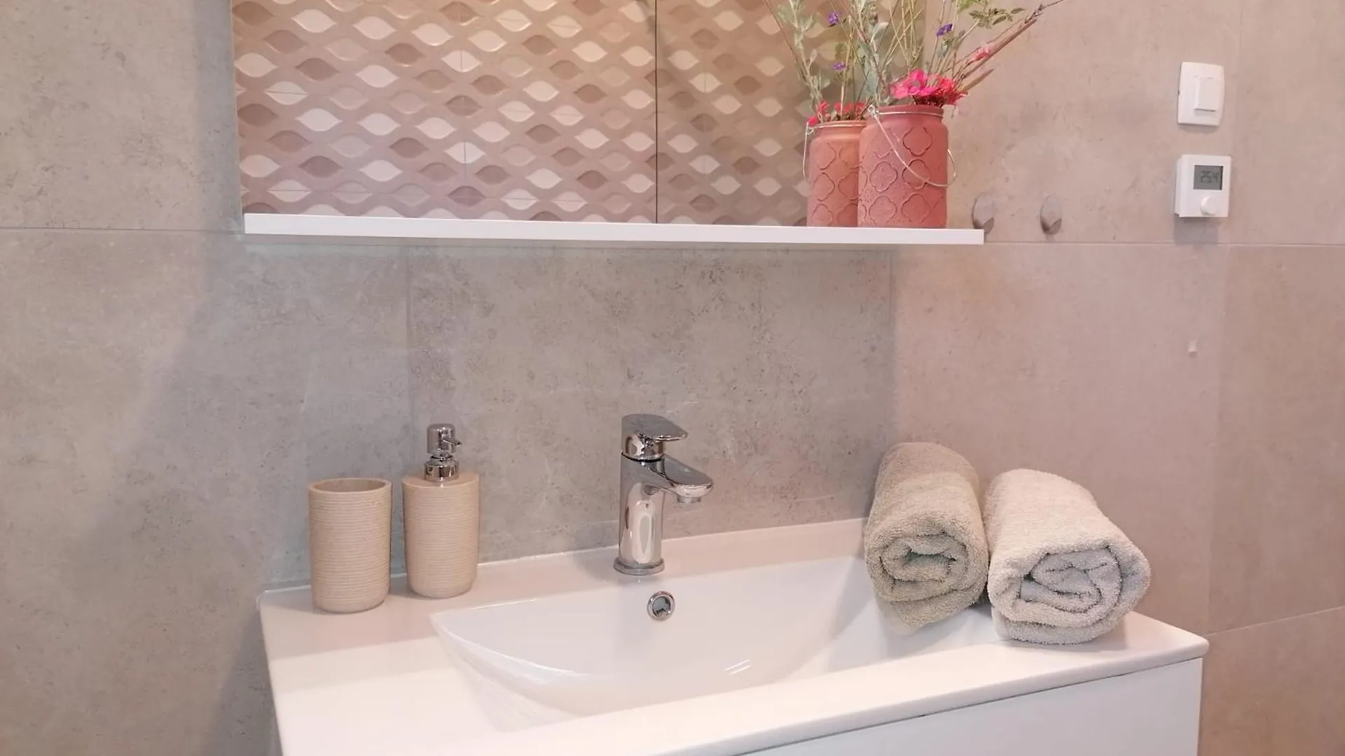 Vila Dubravka - Schoen Und Komfortabel Inmitten Von Olivenbaeumen Und Weinbergen Mit Whirlpool Valtura Villa