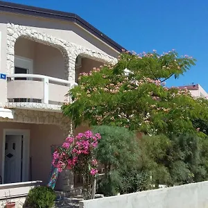Doana Apartment Vir