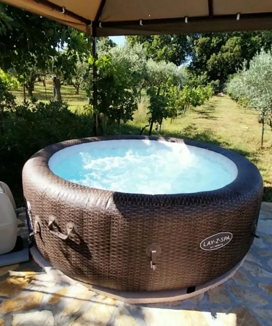 Vila Dubravka - Schoen Und Komfortabel Inmitten Von Olivenbaeumen Und Weinbergen Mit Whirlpool Valtura Villa